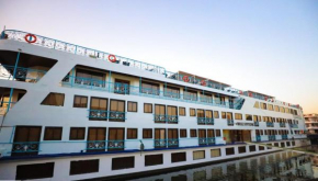 Nile Cruise 2 nights 3 Days From Aswan to Luxor with tours